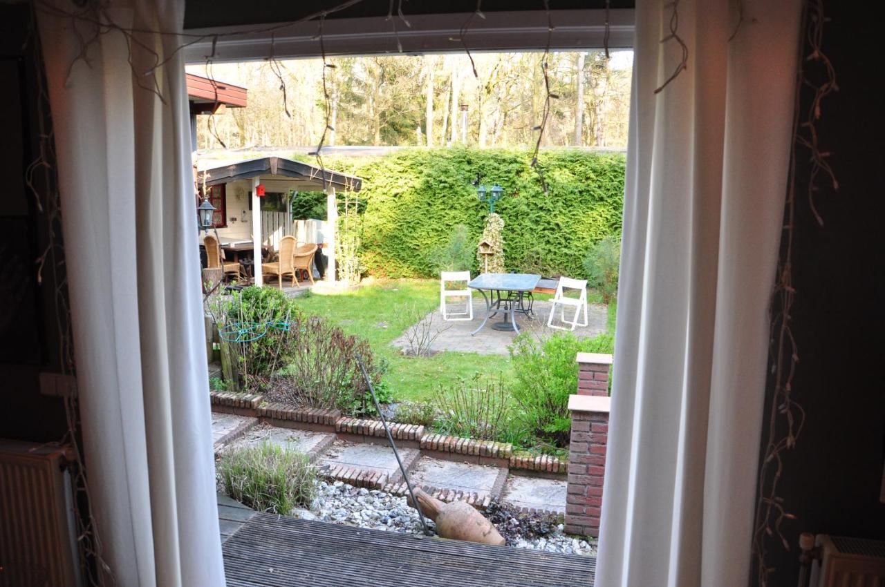 Sfeervol, Ruim En Luxe Chalet In Bosrijke Omgeving Villa Diessen Exterior photo